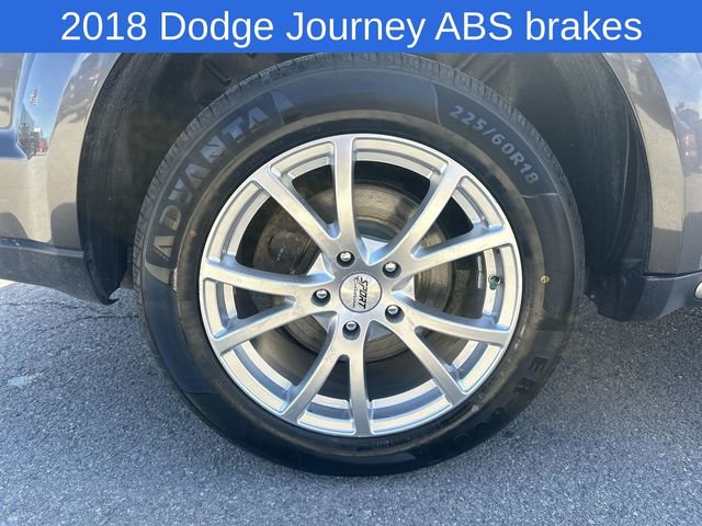 Used 2018 Dodge Journey Crossroad image 18