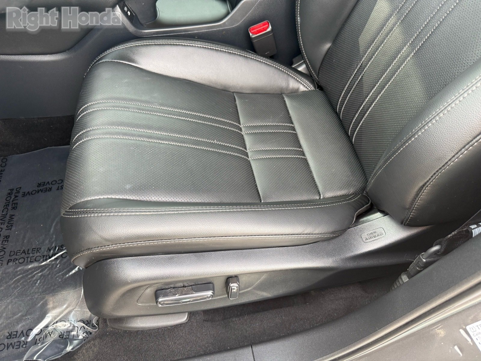 Used 2025 Honda HR-V EX-L image 13