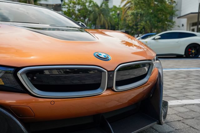 Used 2019 BMW i8 Roadster AWD/4WD image 41