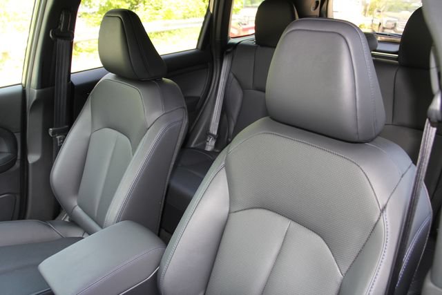 Used 2025 Subaru Forester Limited AWD/4WD image 19