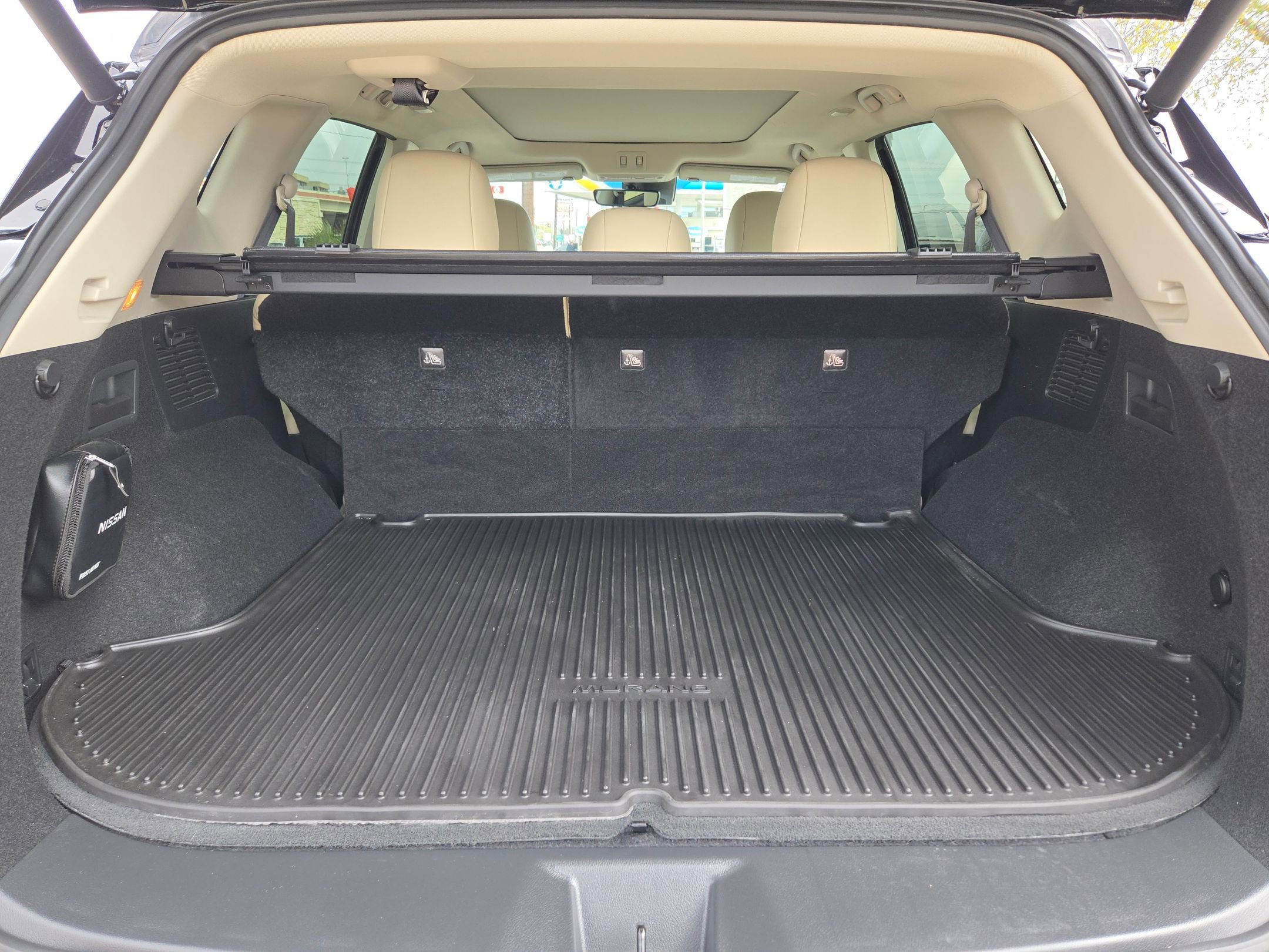 Certified 2024 Nissan Murano Platinum w/ Cargo Package FWD image 23