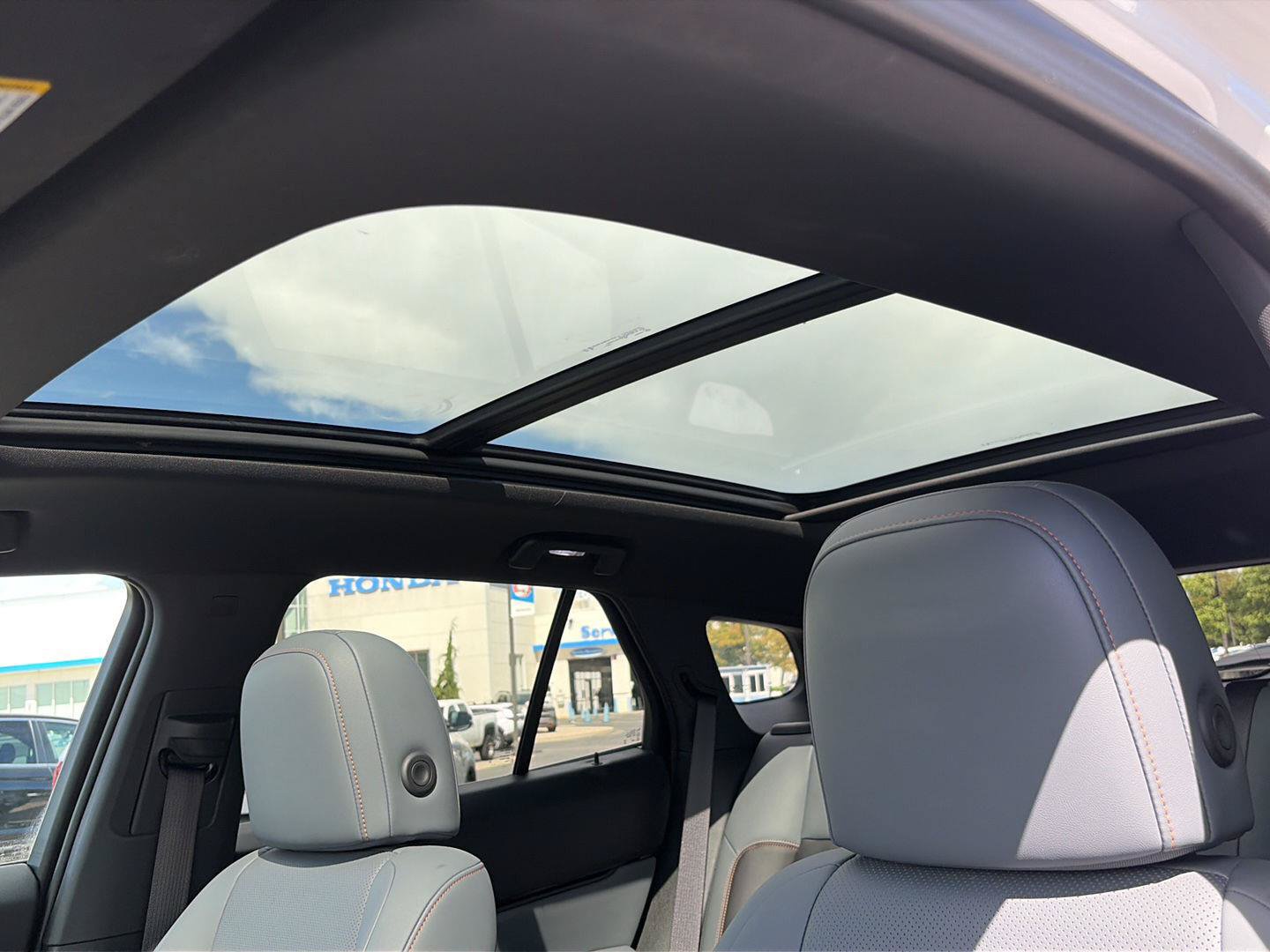 Used 2024 Honda Prologue Elite image 16
