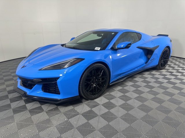 Used 2023 Chevrolet Corvette Z06 w/ Engine Appearance Package image 7