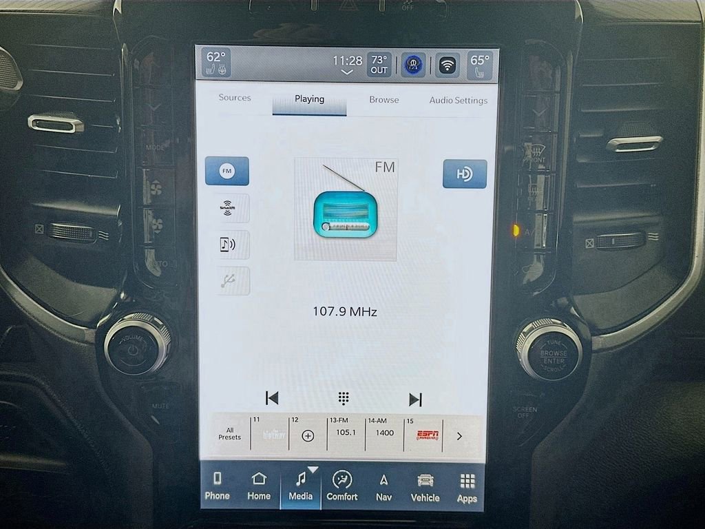 Used 2024 RAM 2500 Laramie w/ Sport Appearance Package image 17