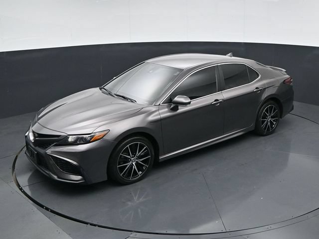 Used 2022 Toyota Camry SE FWD image 34