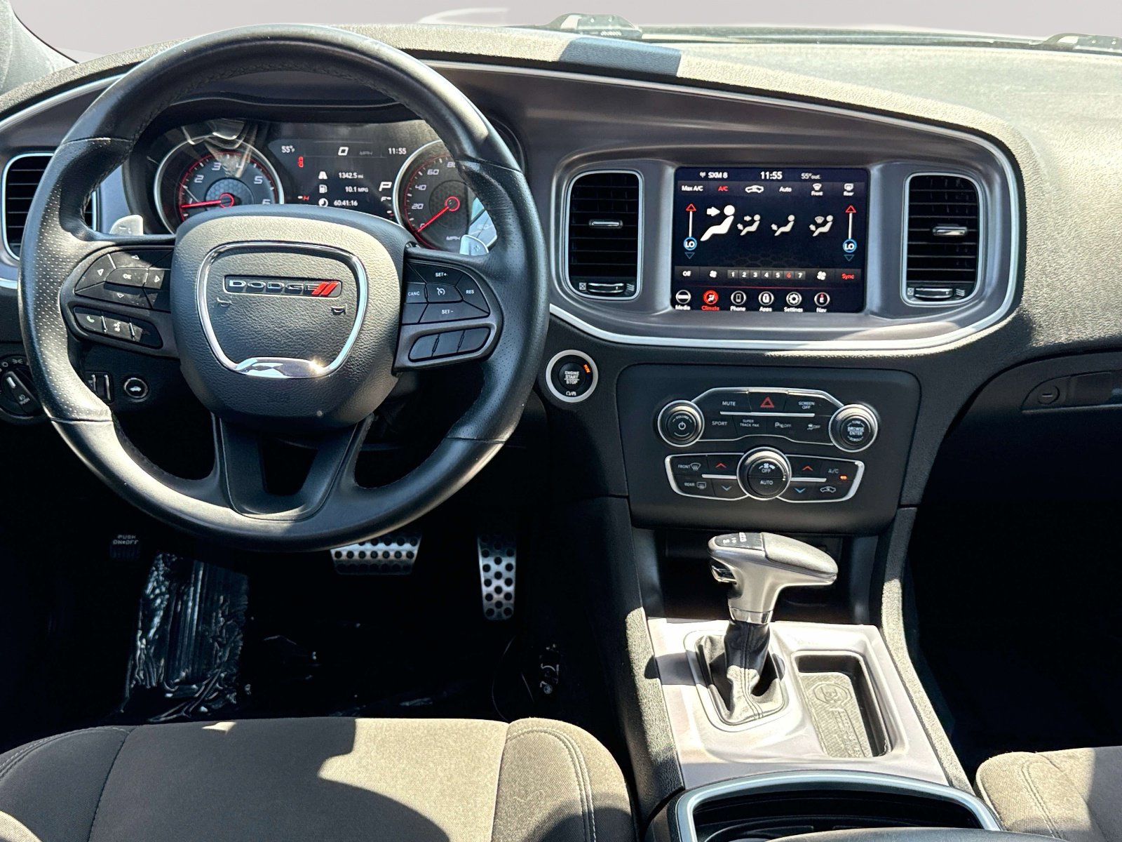 Used 2020 Dodge Charger R/T RWD image 7