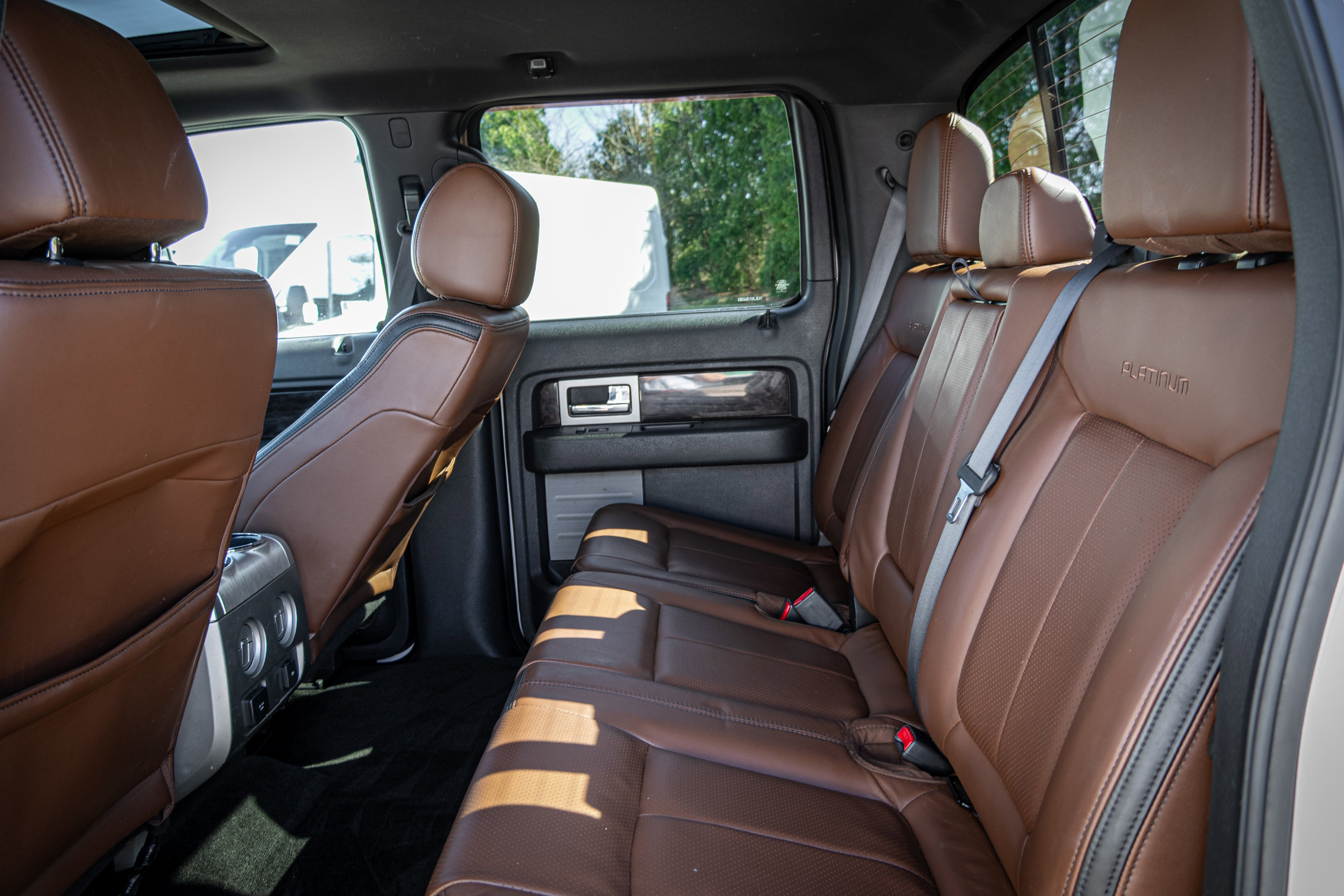 Used 2013 Ford F150 Platinum w/ Max Trailer Tow Pkg AWD/4WD image 14