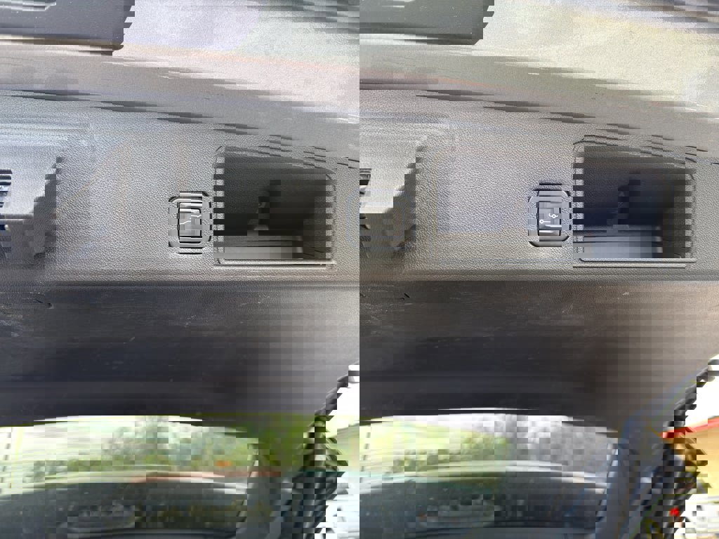 Used 2020 GMC Terrain SLT w/ Preferred Package image 26