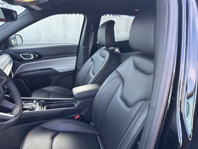 Used 2026 Jeep Compass Limited image 16