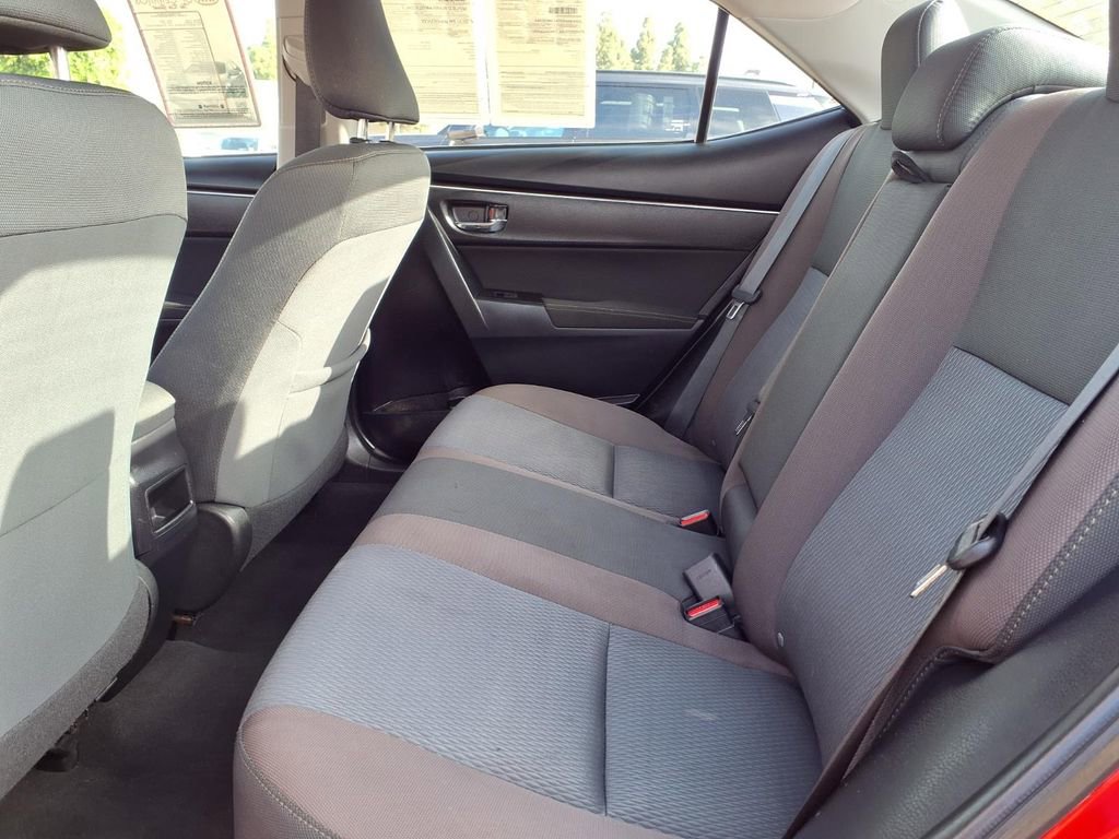 Used 2019 Toyota Corolla LE image 10