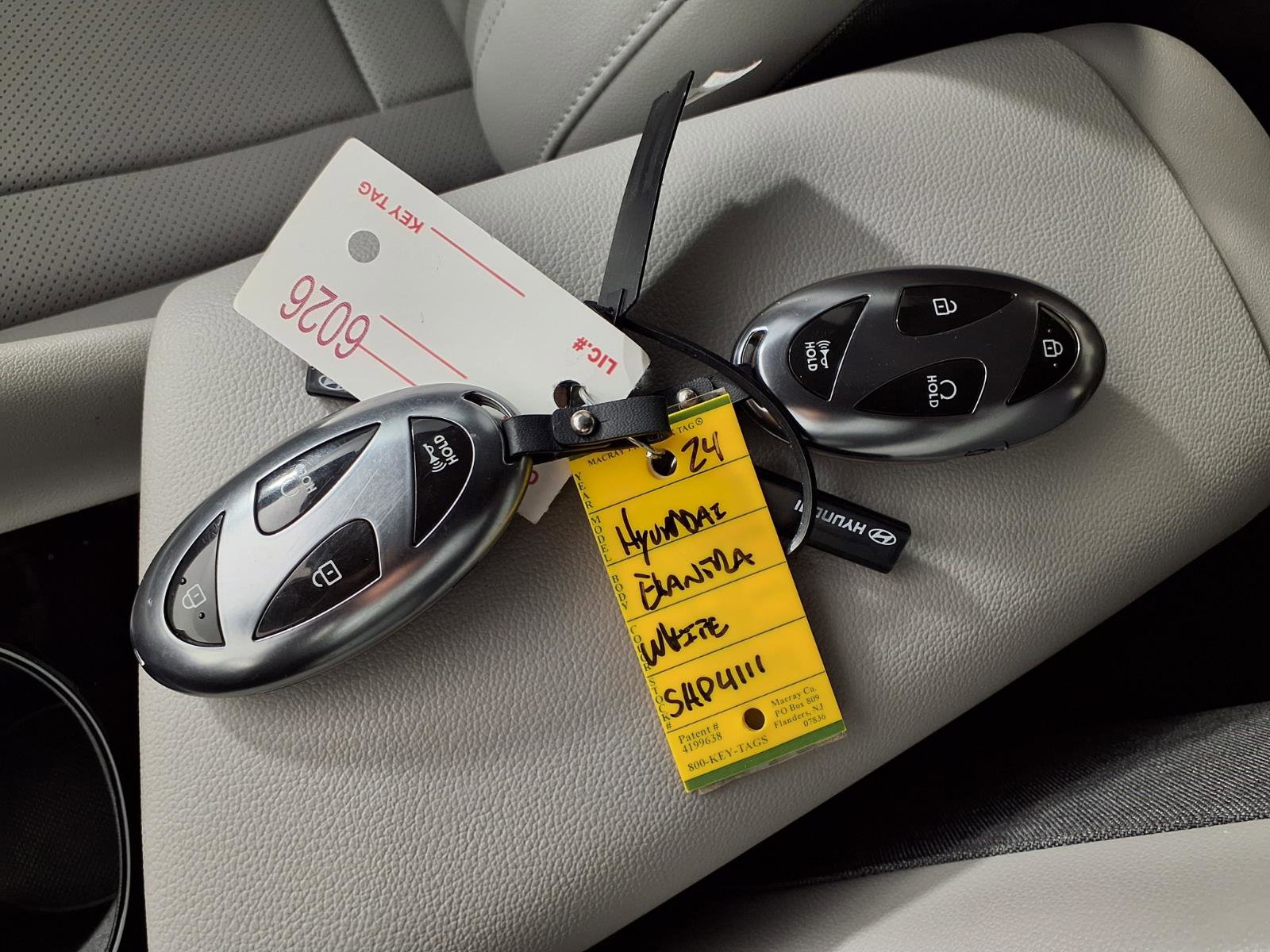 Certified 2024 Hyundai Elantra Limited image 24