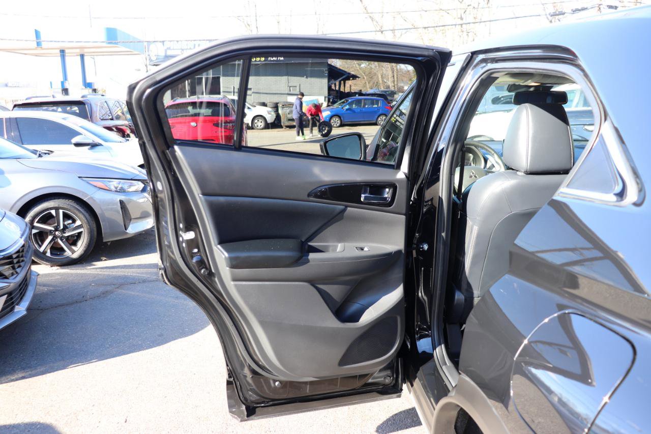 Used 2025 Mitsubishi Eclipse Cross SE image 23