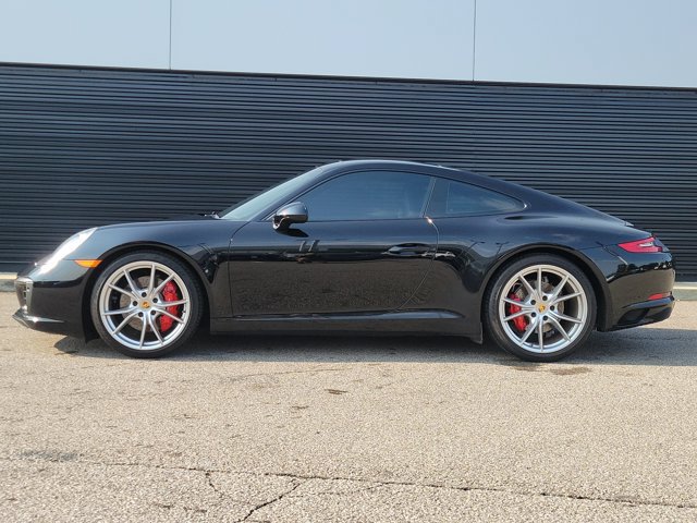 Certified 2017 Porsche 911 Carrera S RWD image 2