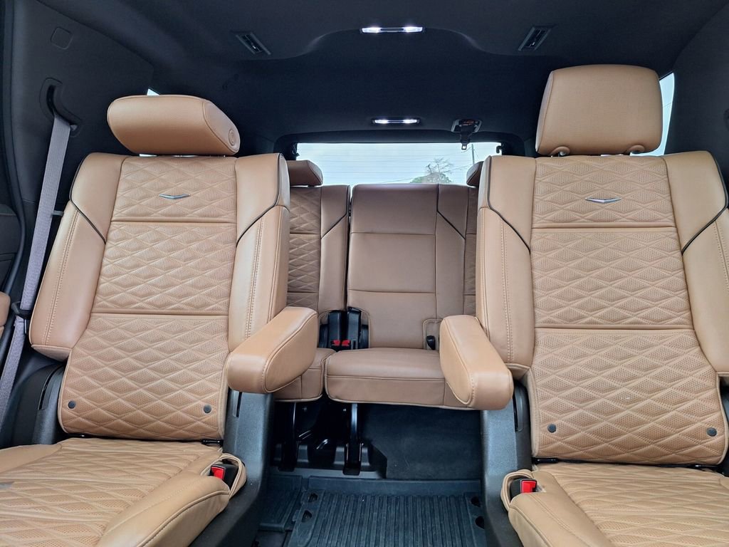 Used 2023 Cadillac Escalade Sport w/ Touring Package image 30