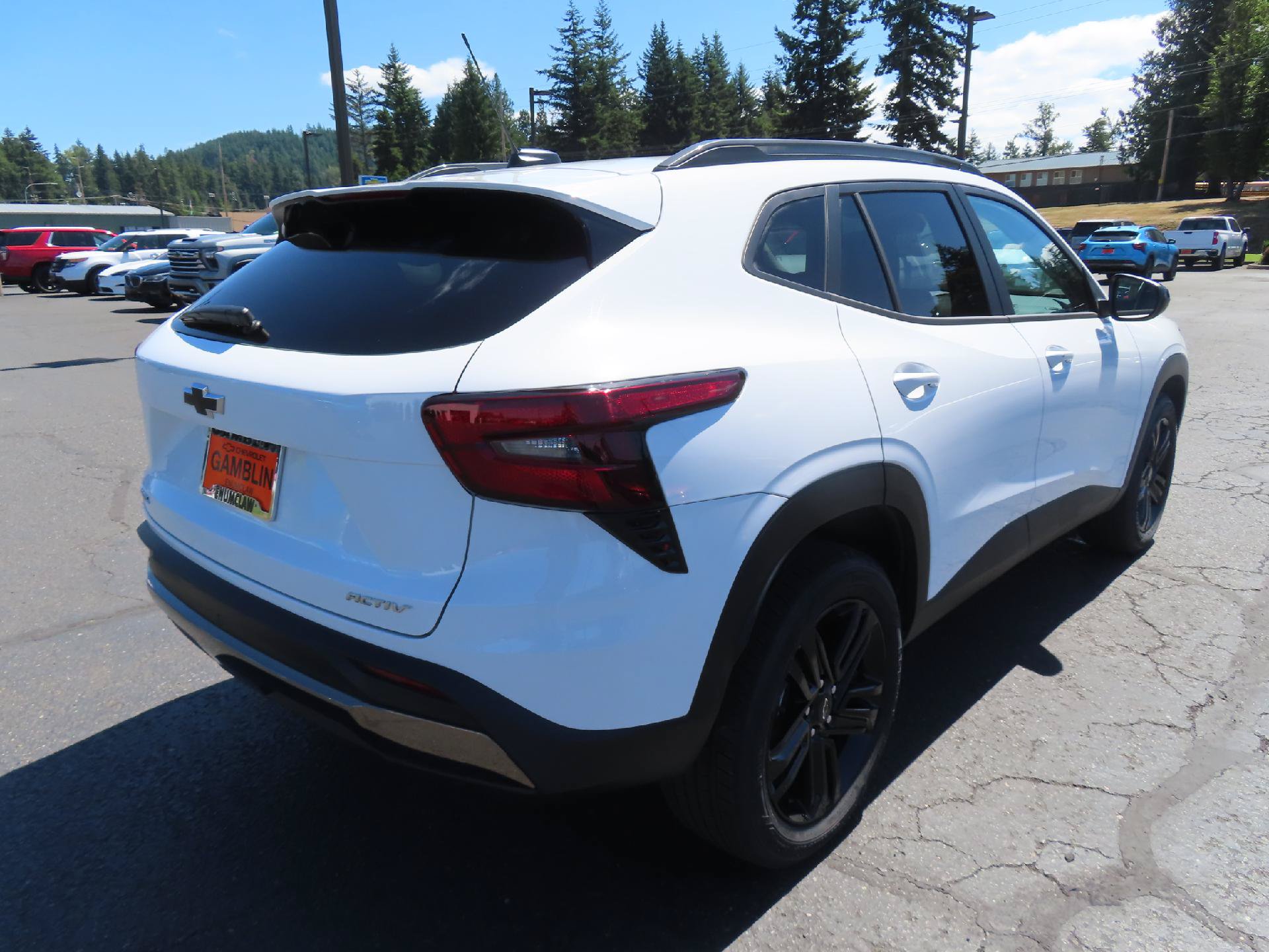 New 2026 Chevrolet Trax ACTIV w/ Driver Confidence Package FWD image 8