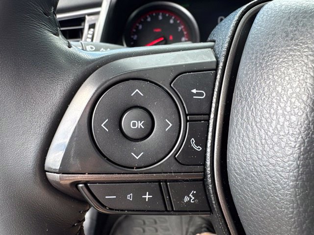Used 2023 Toyota Camry XSE FWD image 10