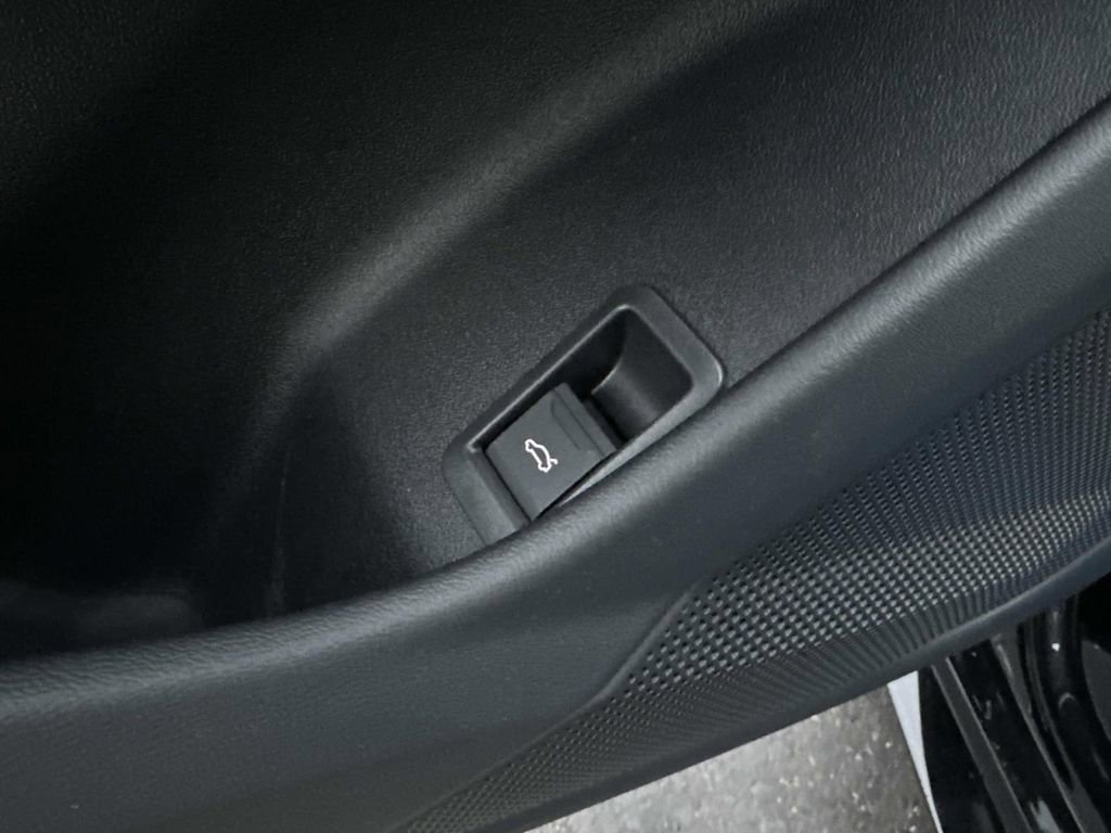 New 2026 Audi A6 Premium Plus image 12