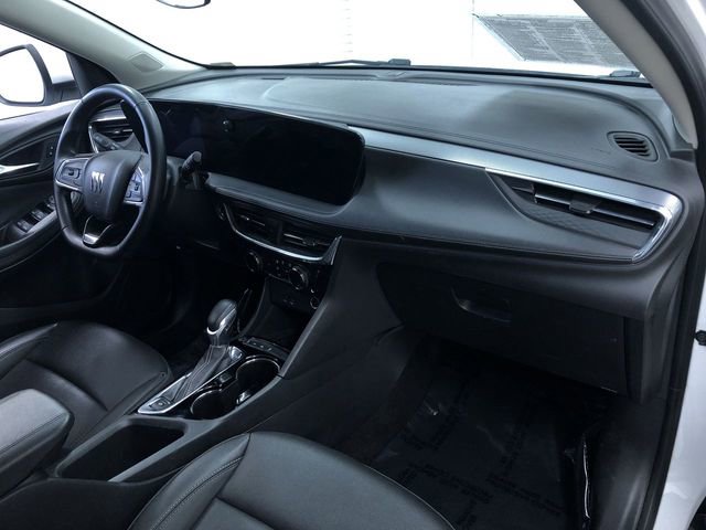Used 2024 Buick Encore GX Sport Touring image 17
