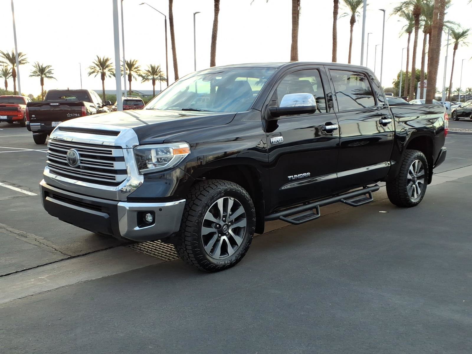 Used 2021 Toyota Tundra Limited w/ Limited Premium Package AWD/4WD image 8