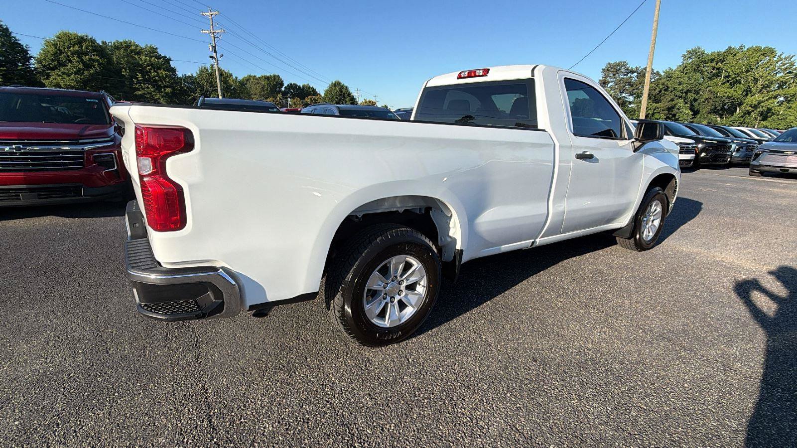 Used 2022 Chevrolet Silverado 1500 W/T RWD image 8