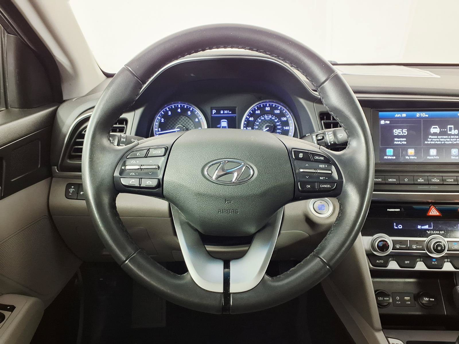 Used 2020 Hyundai Elantra Value Edition FWD image 15