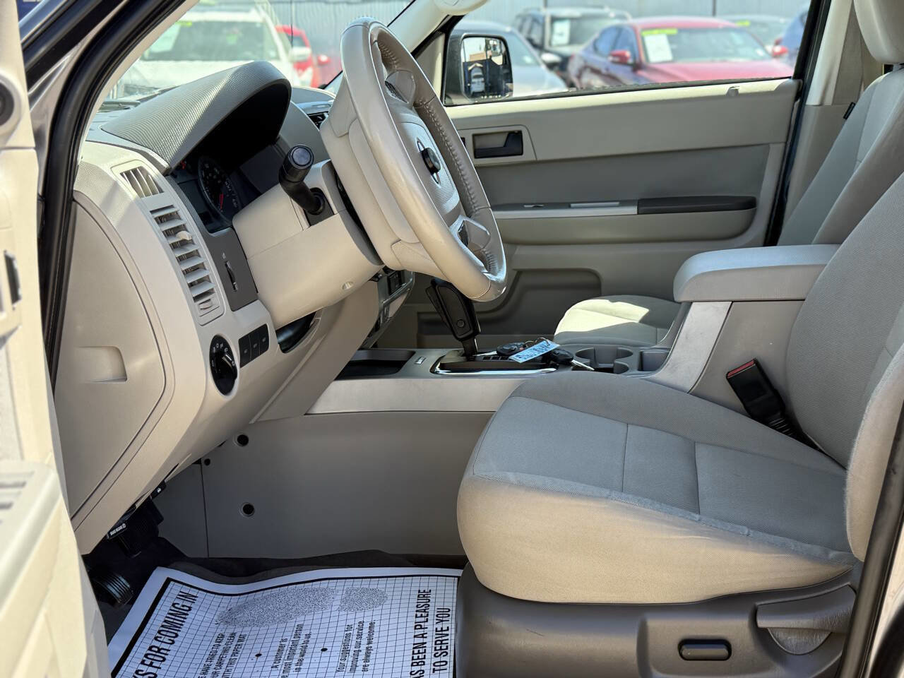 Used 2010 Ford Escape XLT image 15