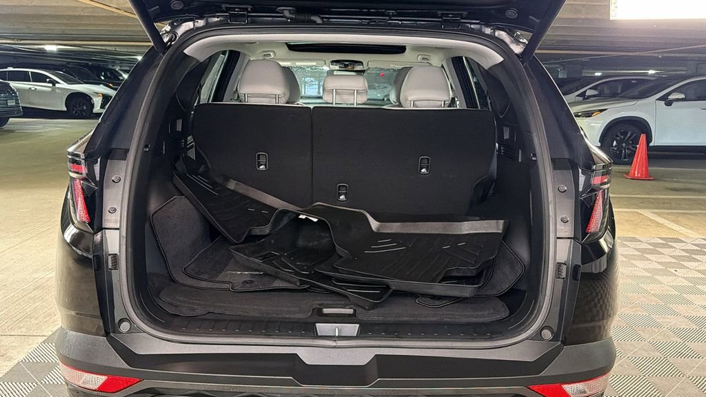 Used 2022 Hyundai Tucson Limited w/ Cargo Package image 14