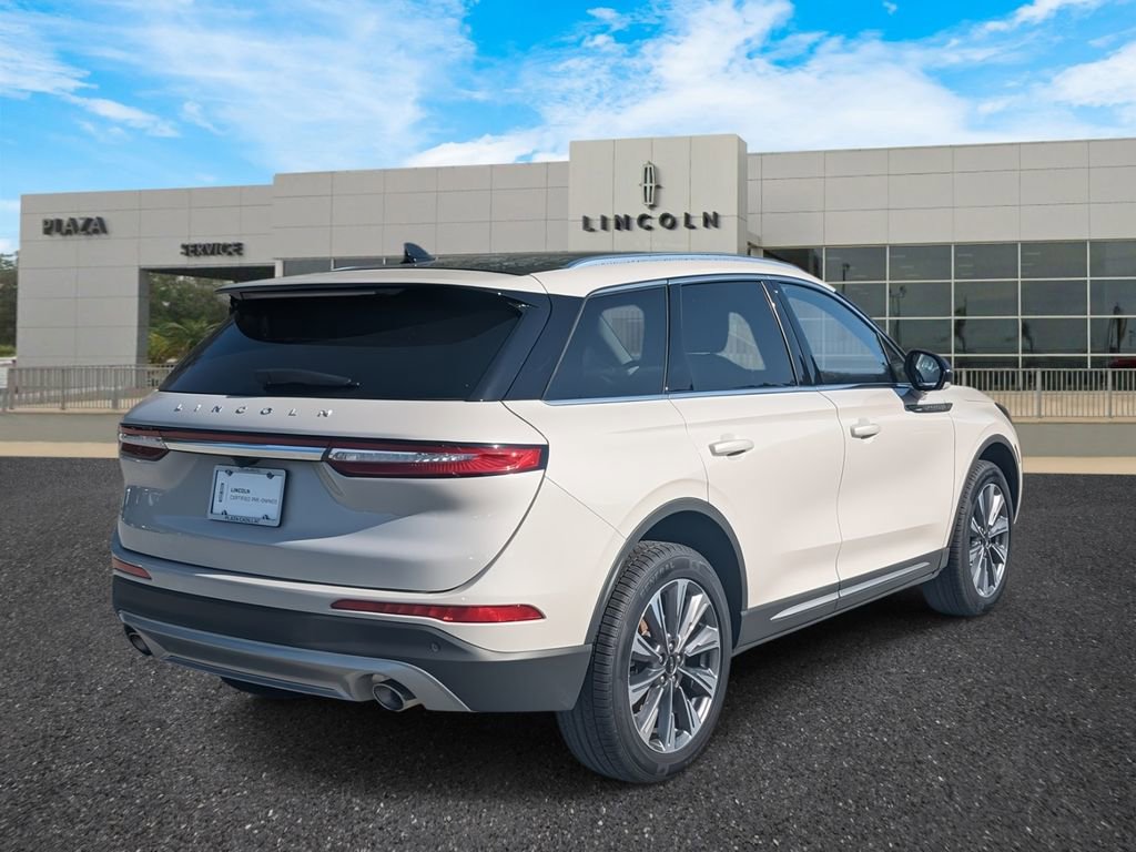 Certified 2021 Lincoln Corsair Reserve w/ Elements Package image 4