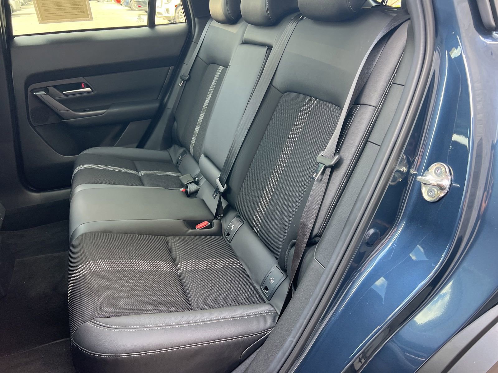 Certified 2026 MAZDA CX-50 AWD 2.5 S w/ Cargo Package image 33