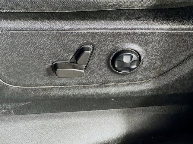 Used 2021 RAM 1500 Big Horn RWD image 13
