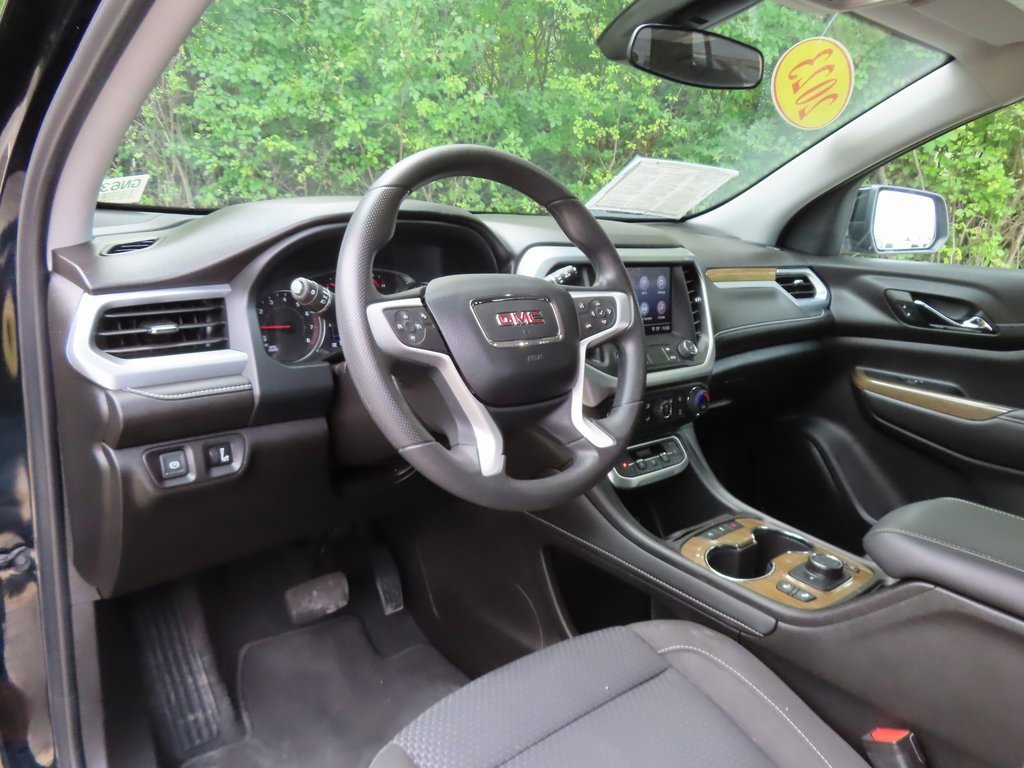 Used 2023 GMC Acadia SLE w/ Driver Convenience Package image 26
