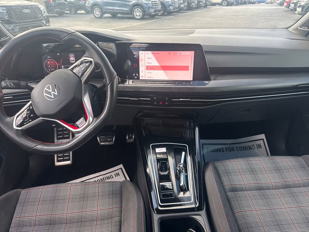 Used 2024 Volkswagen GTI SE FWD image 17