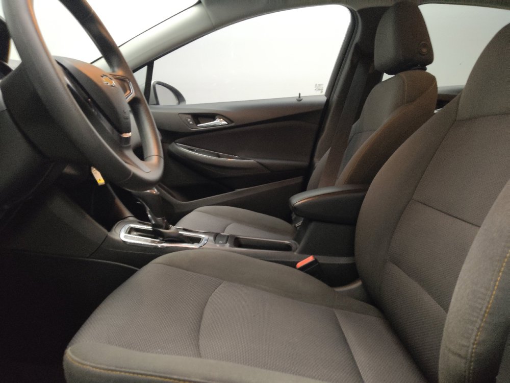Used 2019 Chevrolet Cruze LS FWD image 17