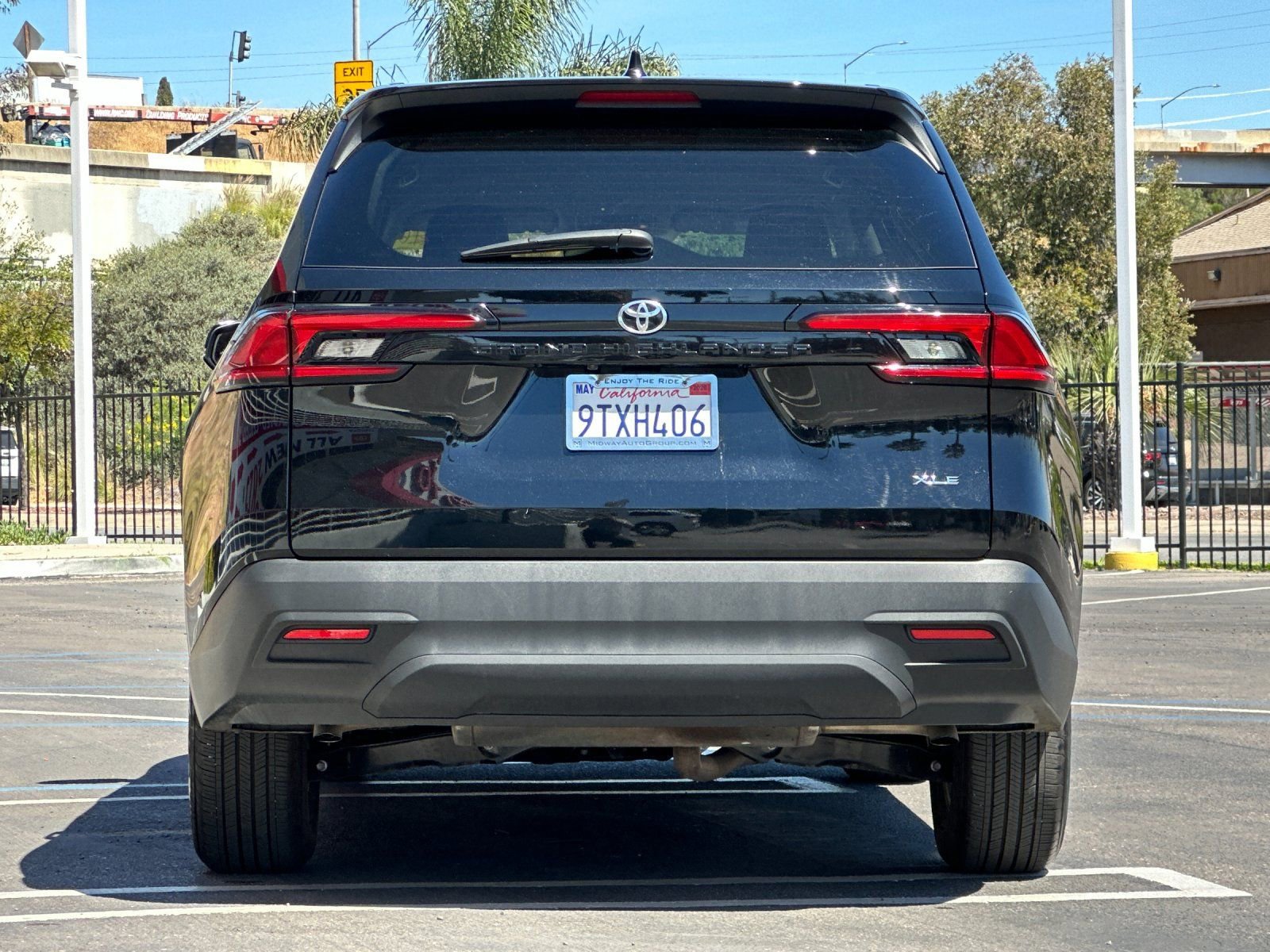 Used 2025 Toyota Grand Highlander FWD image 4