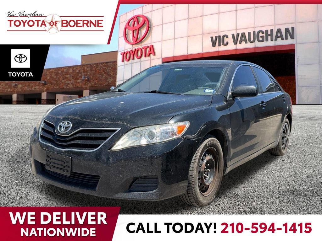 Used 2010 Toyota Camry LE FWD image 1