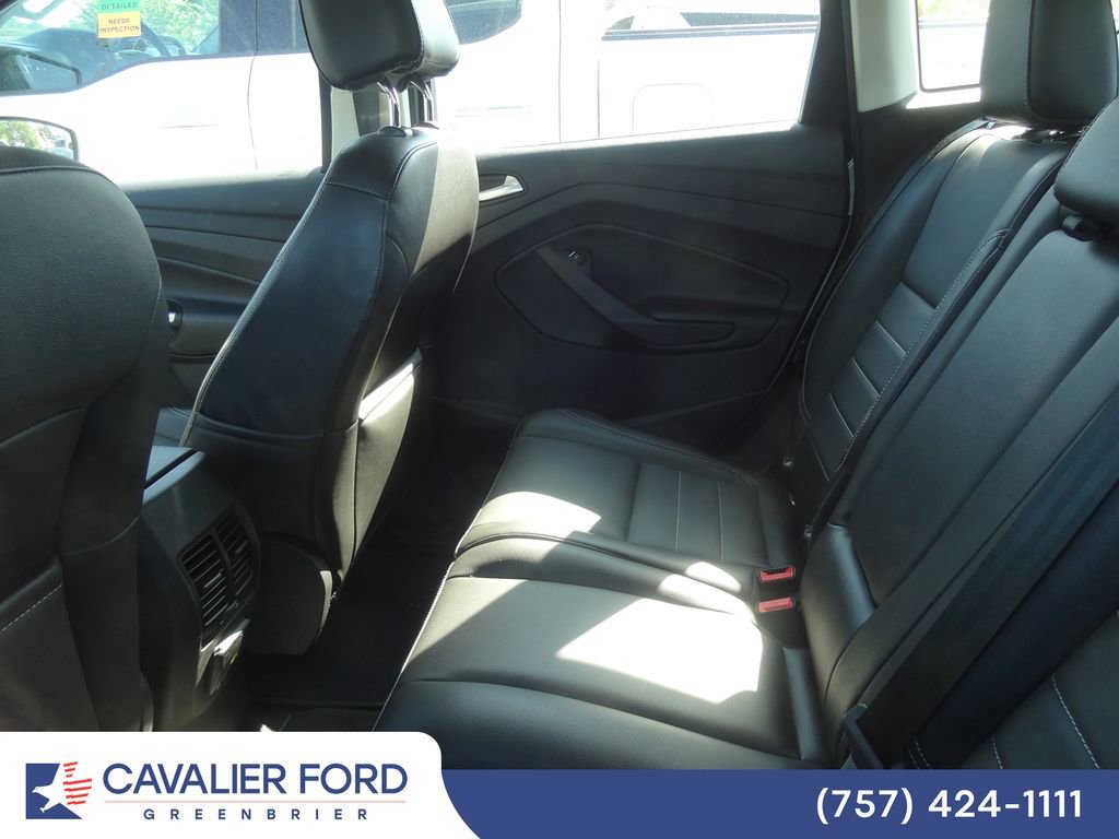 Used 2015 Ford C-MAX Energi SEL w/ Equipment Group 302A FWD image 8