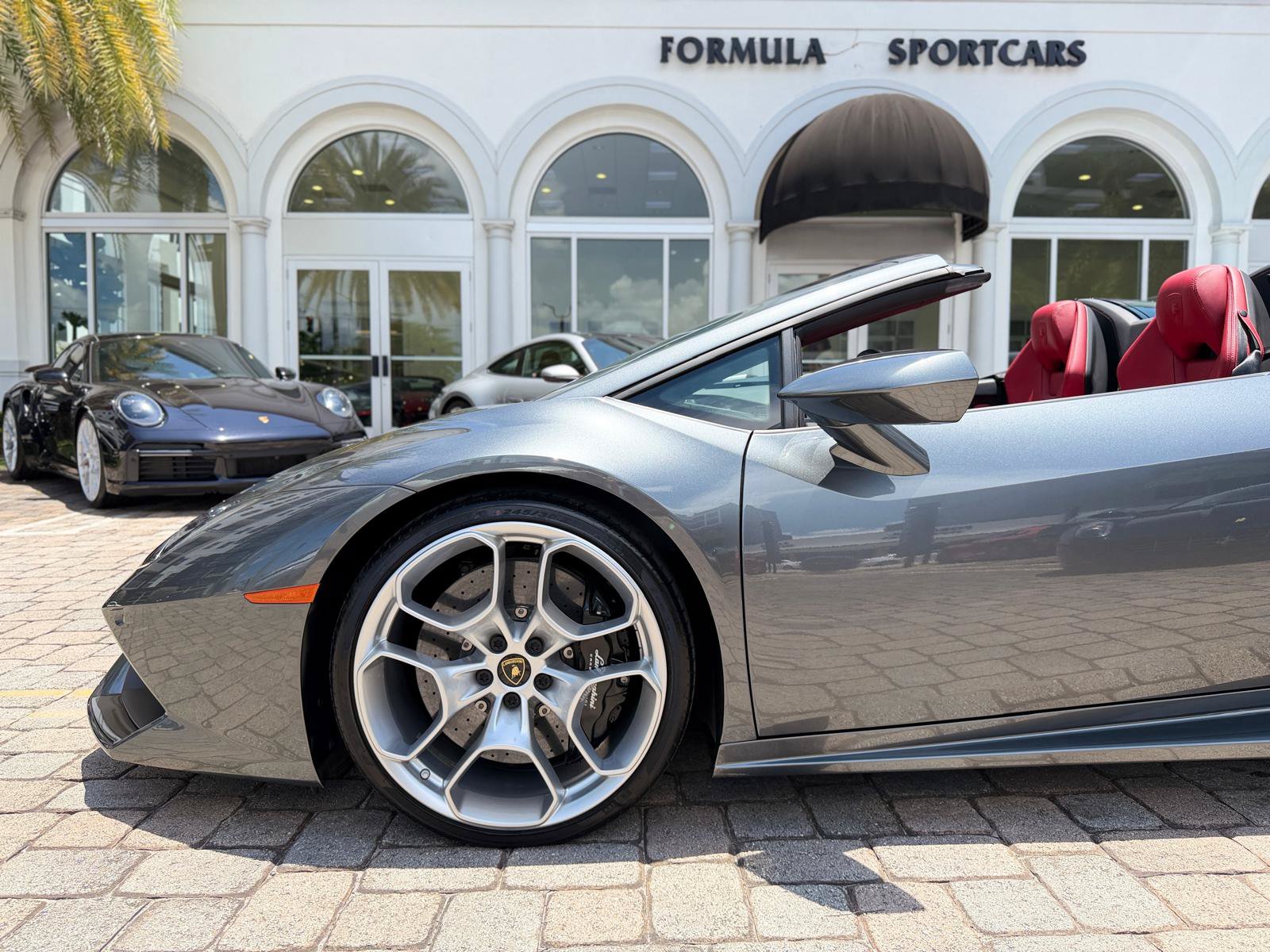 Used 2016 Lamborghini Huracan LP 610-4 AWD/4WD image 21
