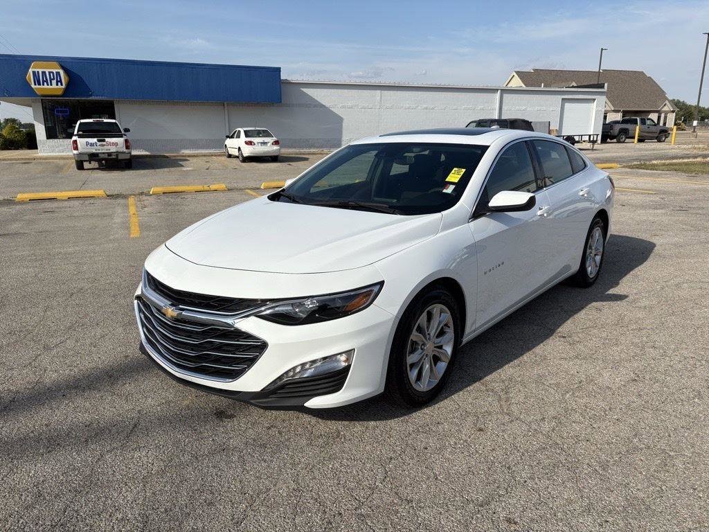 Used 2024 Chevrolet Malibu LT image 21