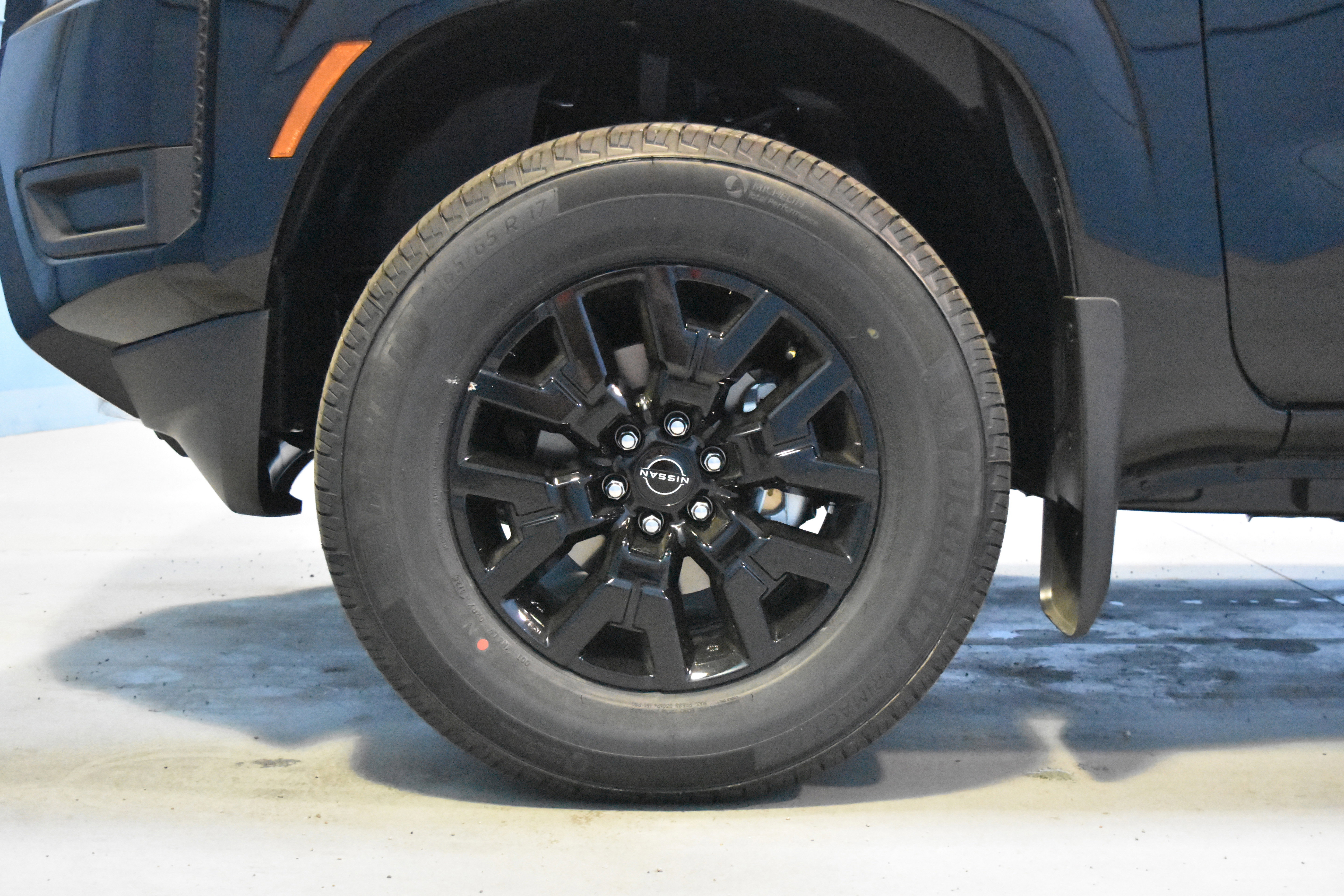 New 2026 Nissan Frontier SV w/ Tow Package AWD/4WD image 22