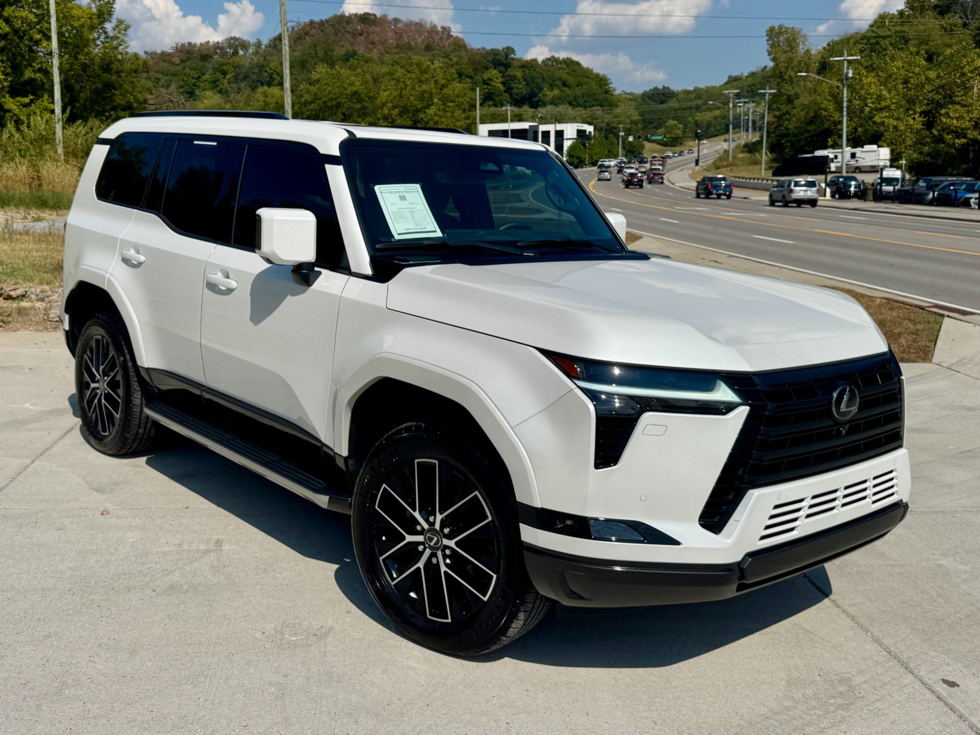 Used 2025 Lexus GX 550 w/ Cold Area Package AWD/4WD image 1