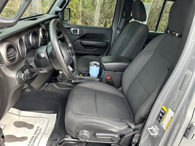 Used 2020 Jeep Gladiator Sport image 12