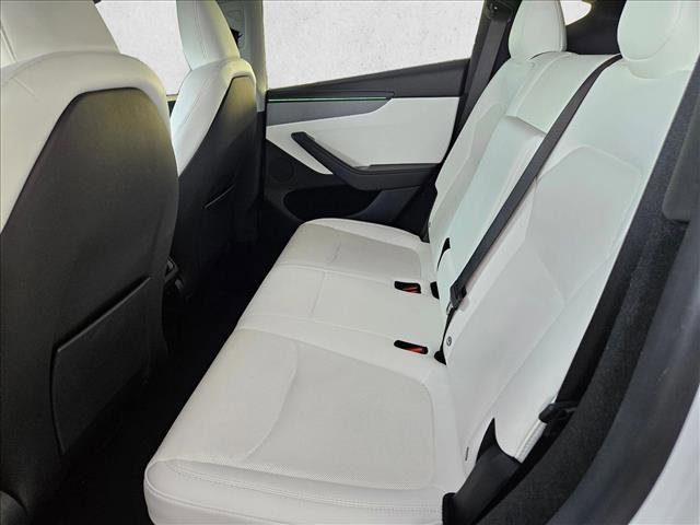 Used 2026 Tesla Model Y Long Range image 18
