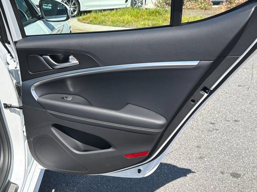 New 2026 Genesis G70 2.5T RWD image 18