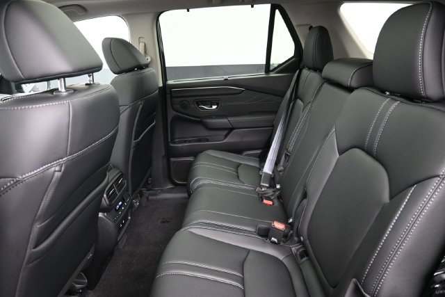 New 2026 Honda Pilot Touring image 19
