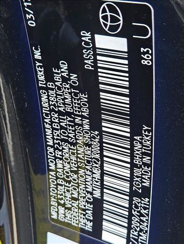 Used 2018 Toyota C-HR XLE FWD image 23