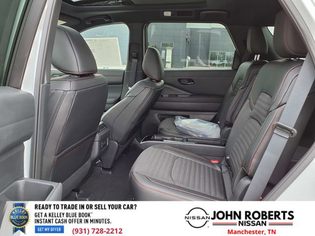 New 2026 Nissan Pathfinder Rock Creek image 9