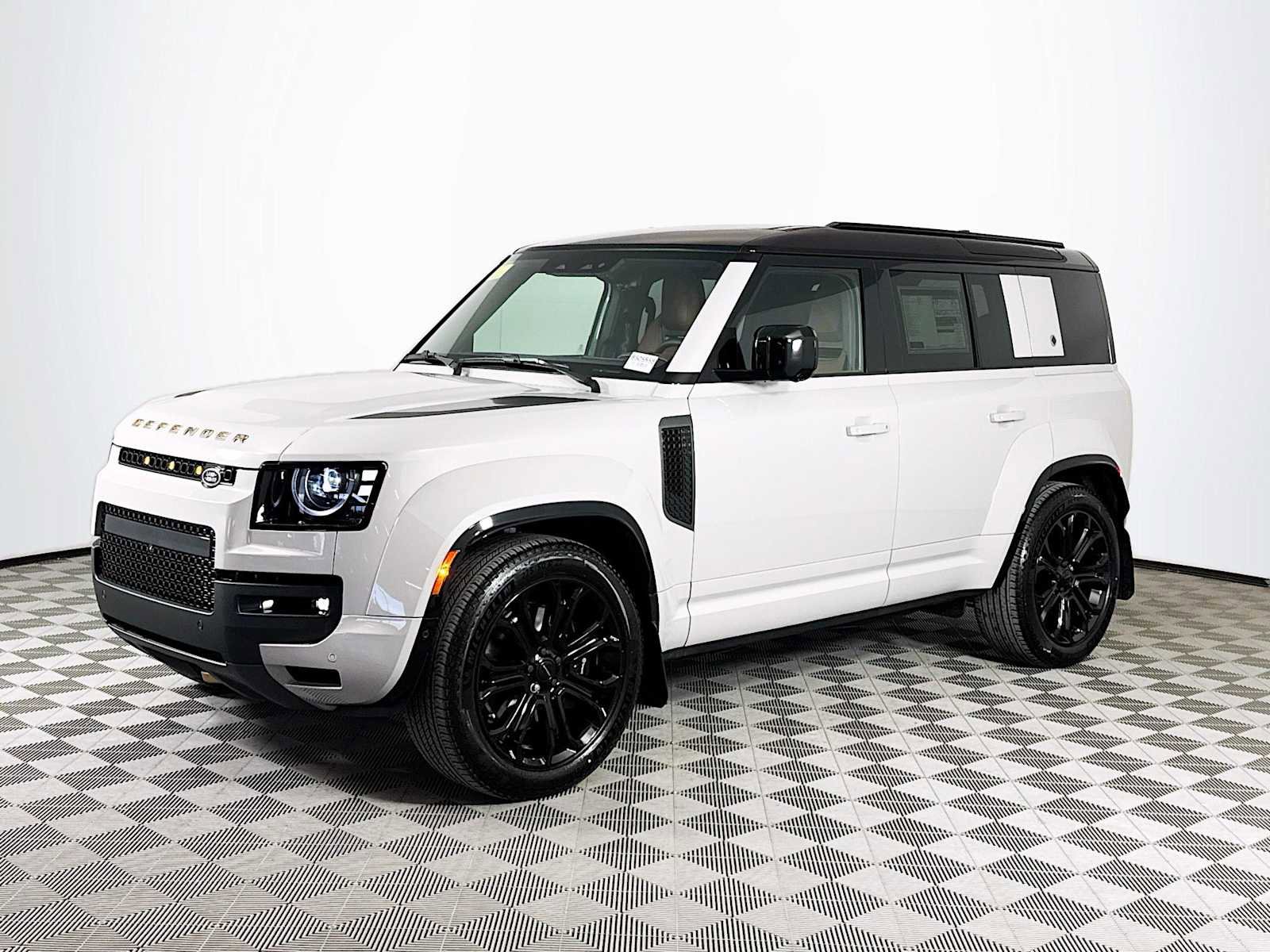 New 2026 Land Rover Defender 110 OCTA image 1