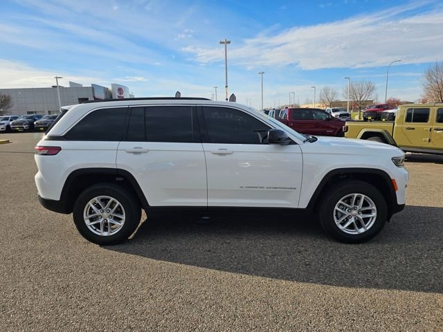 Used 2025 Jeep Grand Cherokee Laredo X w/ Luxury Tech Group I AWD/4WD image 6