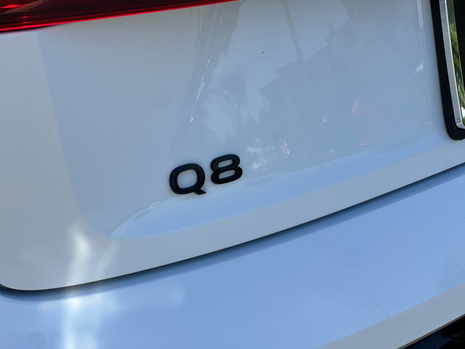 Used 2024 Audi Q8 e-tron Premium Plus w/ Premium Plus Package AWD/4WD image 34
