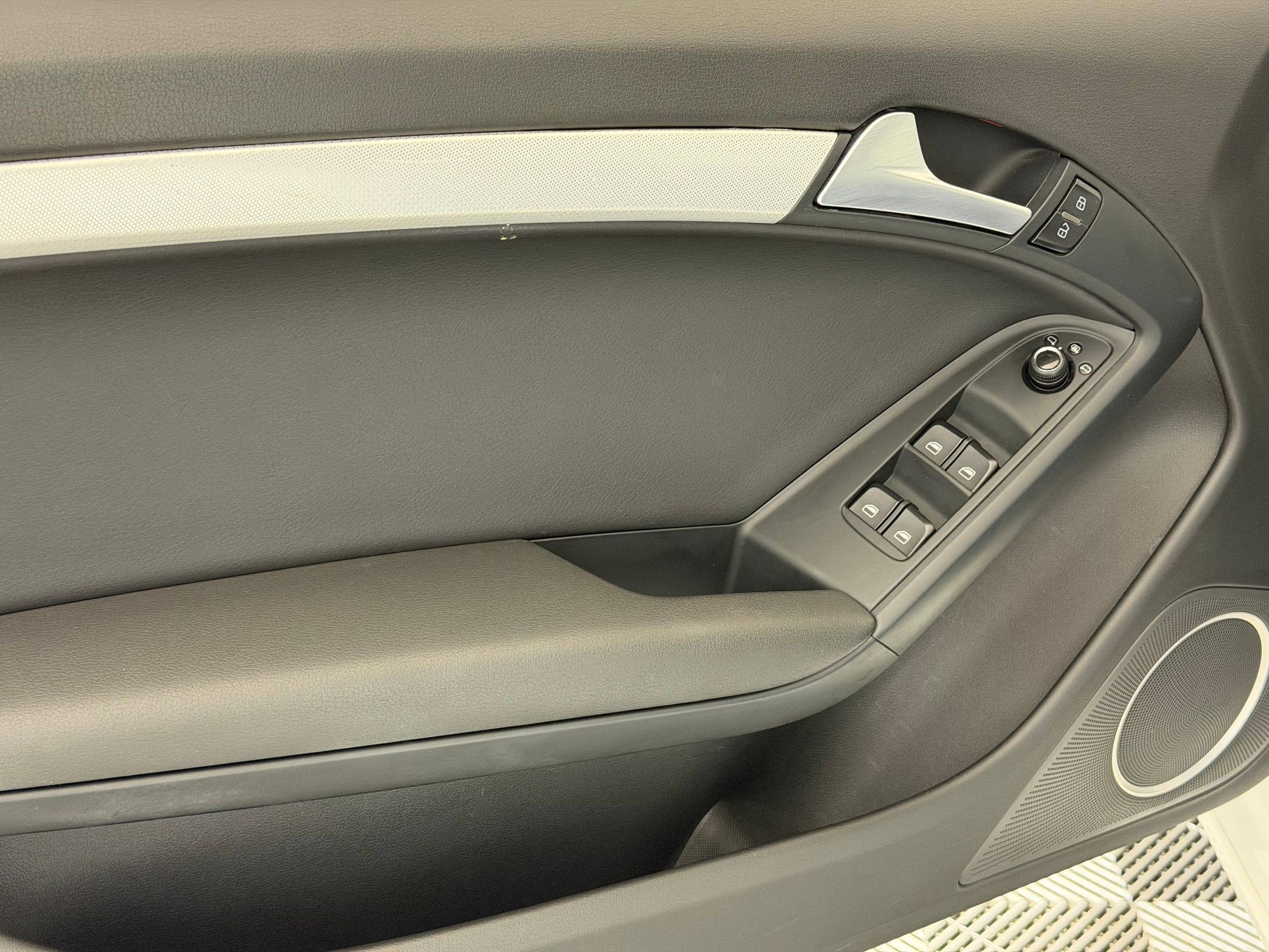 Used 2011 Audi A5 2.0T Premium Plus image 14